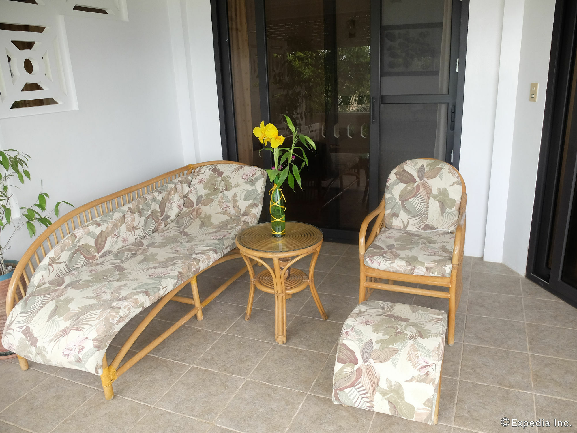 Argonauta Apartment Suites Yapak Екстер'єр фото